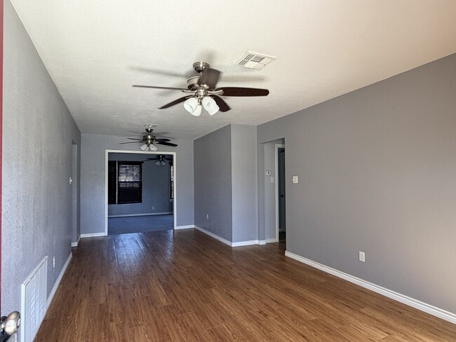 Photo - 3138 Westgard St