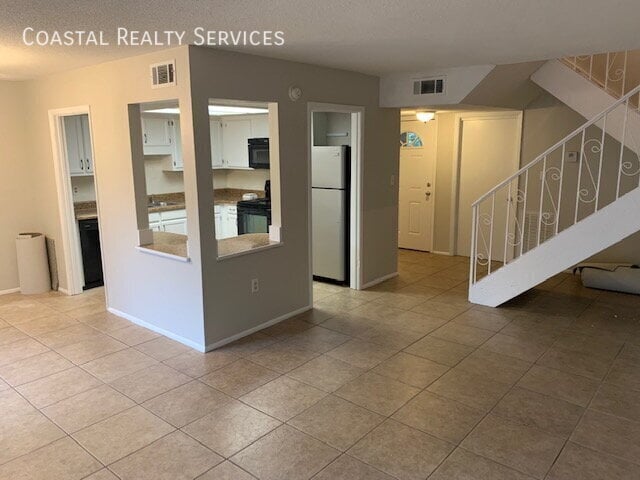 Photo - 9 Hidden Cove Cir Townhome