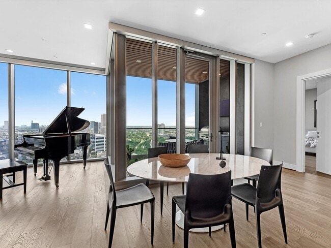 Photo - 1711 Allen Pkwy Unit 2102