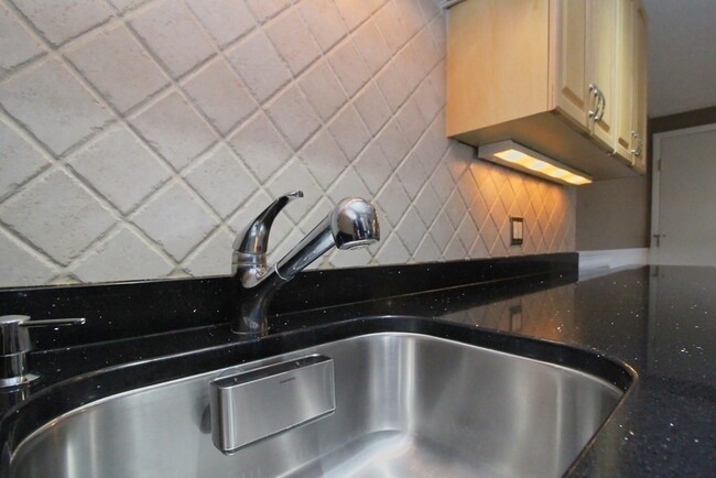Photo - 91 Pleasant St Condo Unit B5