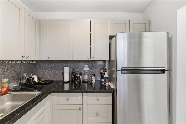 Photo - 17255 SW 95th Ave Unit 355