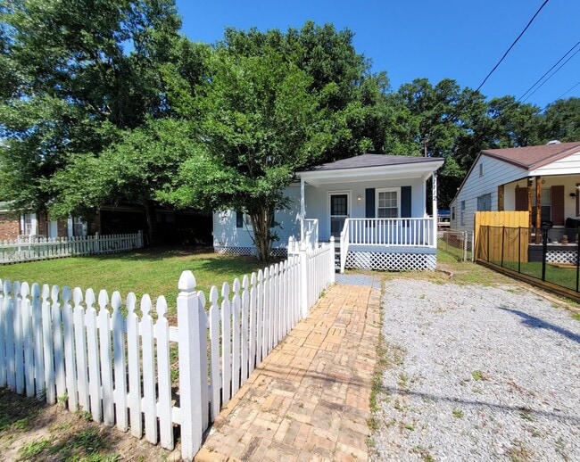 Photo - 1112 Polk Ave