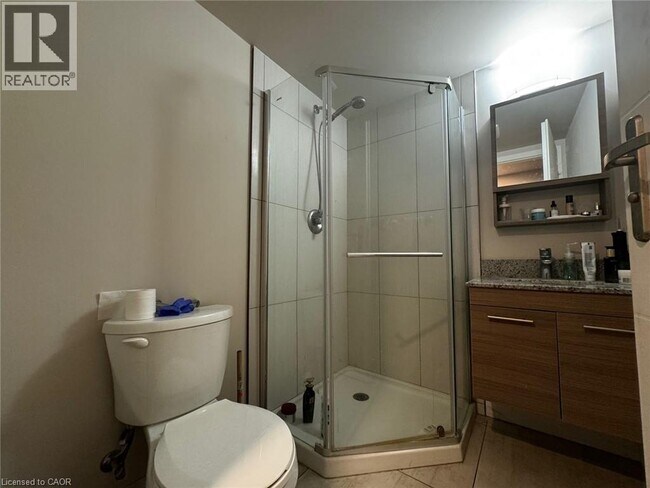 Photo - 338 Albert St Unit 214