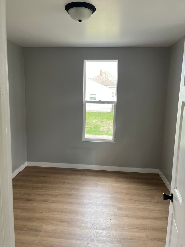 102 E Stanton St Unit 1