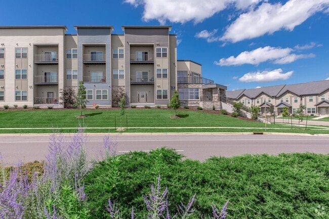 Building Photo - The Meadowlands Rental