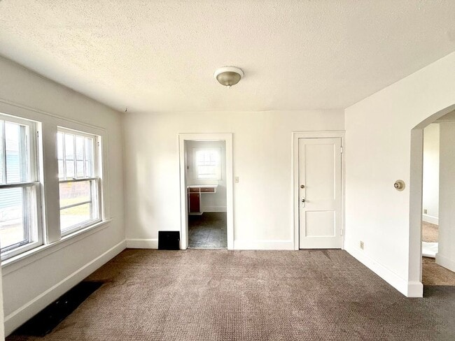 Photo - Two bedroom one bathroom home for rent