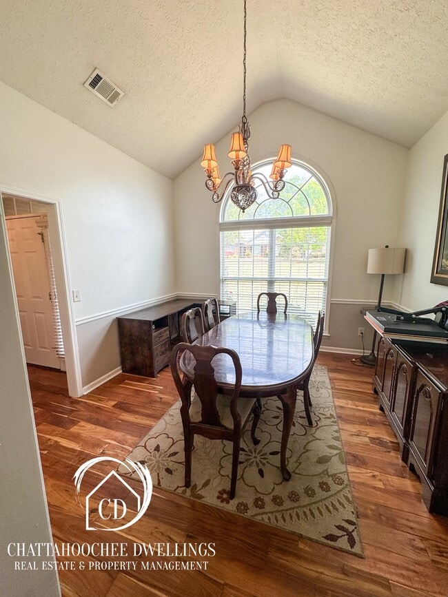 Photo - 2998 Waterhill Dr