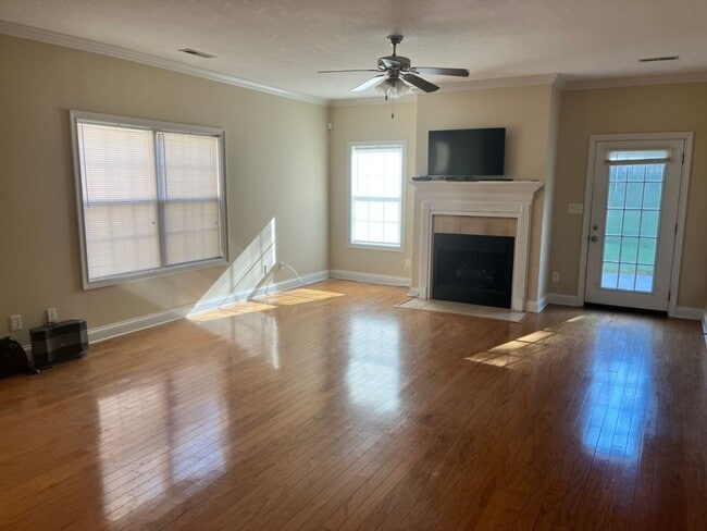 Photo - 10736 Meriwether Ln