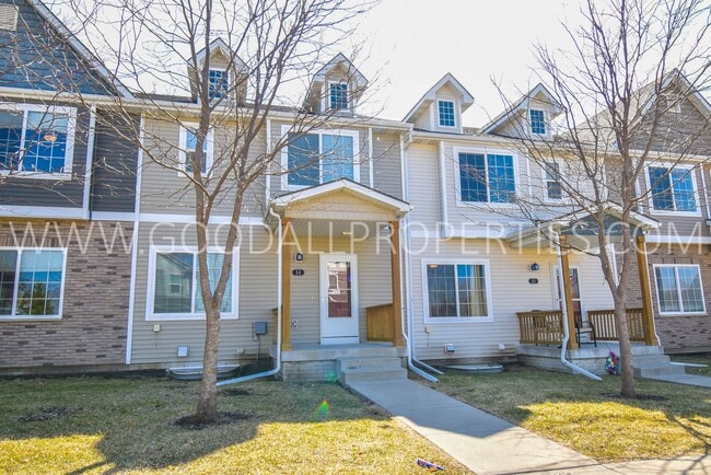 Building Photo - 4 Bedroom 3.5 Bath in Waukee