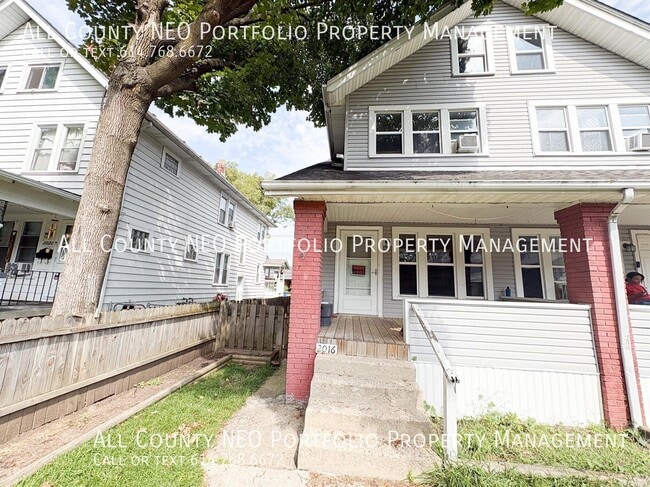 2016 Fairmont Ave