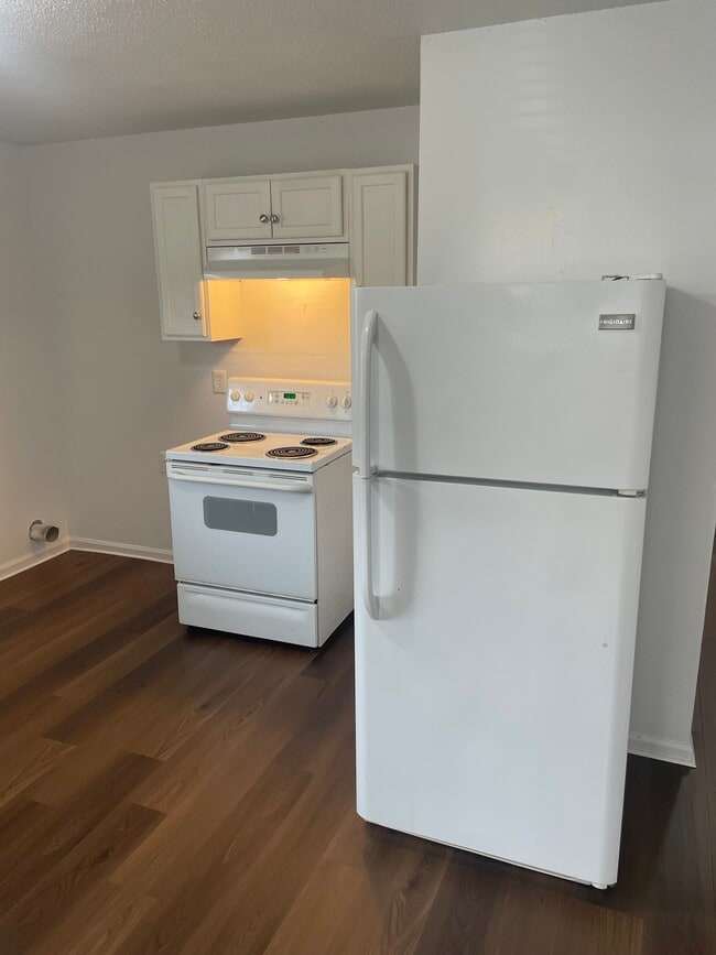 Photo - 811 Mobile St Unit A