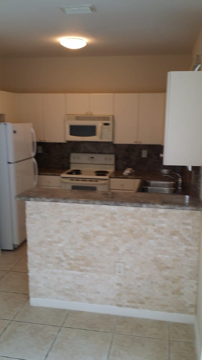 Photo - 2719 SE 15th Pl