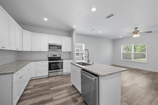 Photo - 422 N Elliott Ave