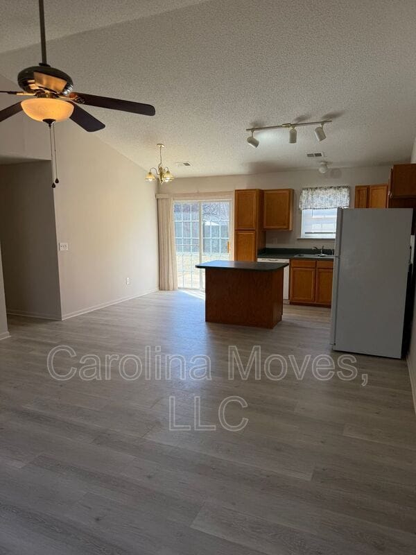 Photo - 325 Honor Rd