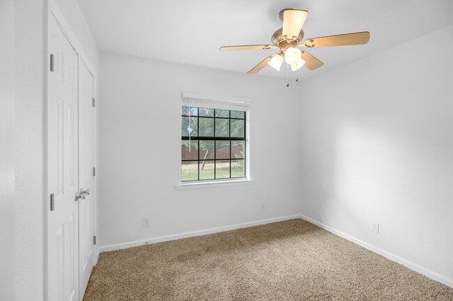 Photo - 3052 Cameo Ln