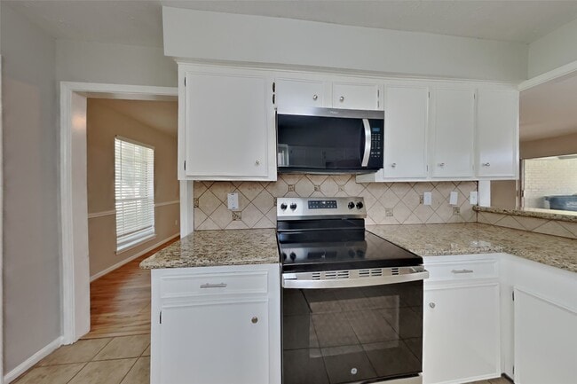 Photo - 1920 Crooked Creek Ln