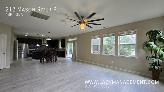 212 Mason River Pl