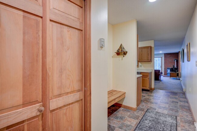 Photo - 23 Northbrook Cir Unit 27D