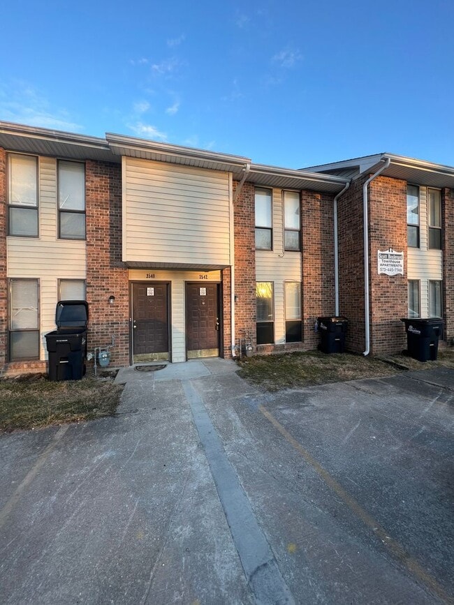 Building Photo - 3546-3546 S Scott Blvd Unit 3544 S Scott Blvd