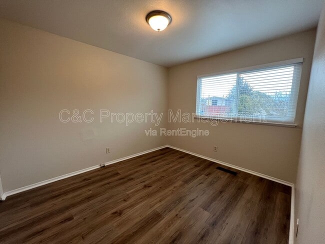 Photo - 478 Crivello Rd