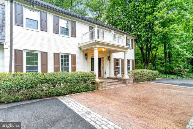 Photo - 7845 Old Dominion Dr