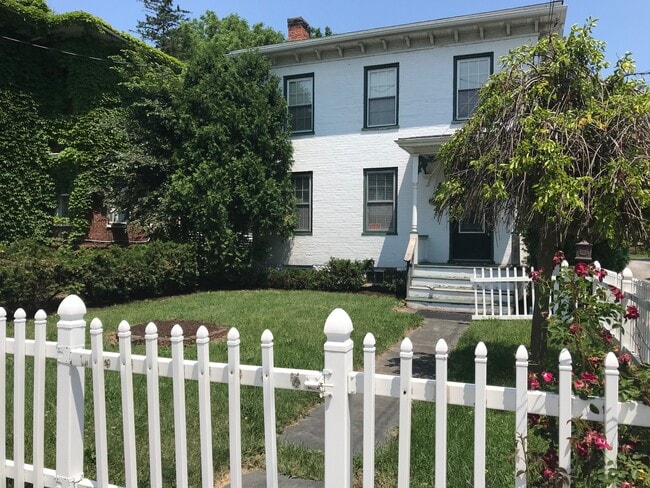 Photo - 191 Pulteney St House