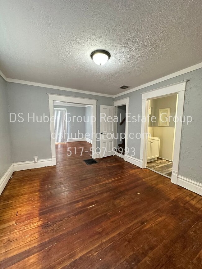 Photo - 1207 N Chestnut St