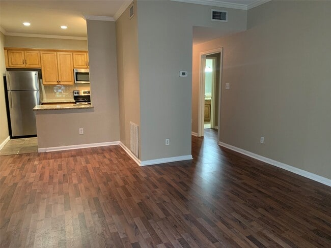 Photo - 2475 Underwood St Unit 169