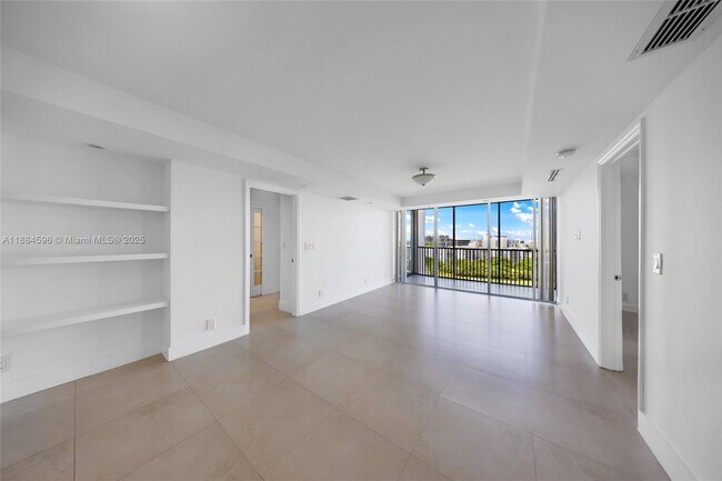Photo - 20301 W Country Club Dr Unit 1122