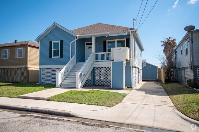 Building Photo - 5619 Menard Ave Rental