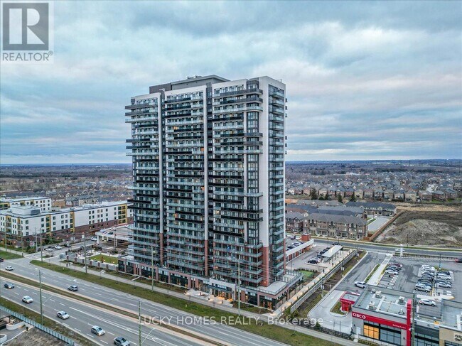 Photo - 2550 Simcoe St N Unité 317