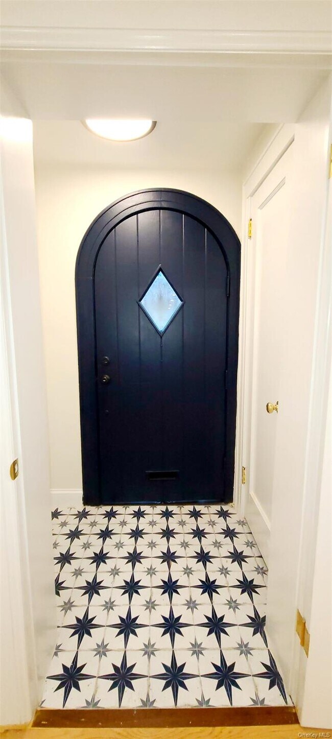 Photo - 88-37 62nd Dr