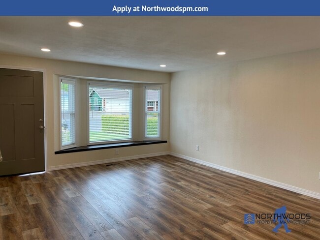 Photo - Gorgeous Newly Update 3 Bedroom 2 Bath Home in Friendly Central Point