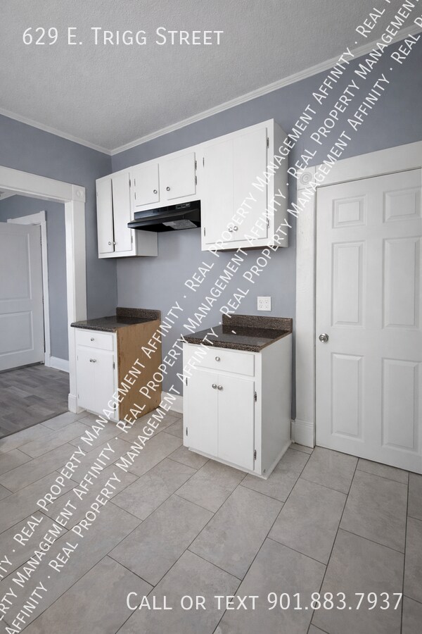 Photo - 629 E Trigg Ave