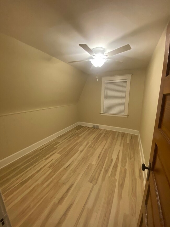 Photo - 261 Orchard St