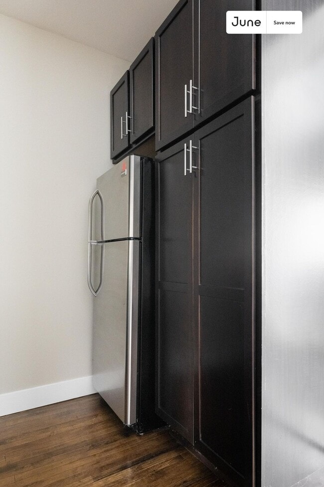 Photo - 3304 W Armitage Ave