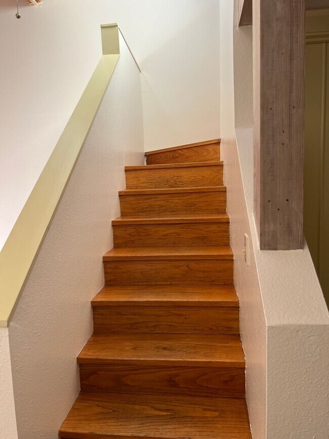 Photo - Sweet Townhome Next to Rail Yard