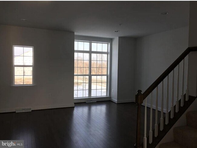 Photo - 110 Morefield Wy