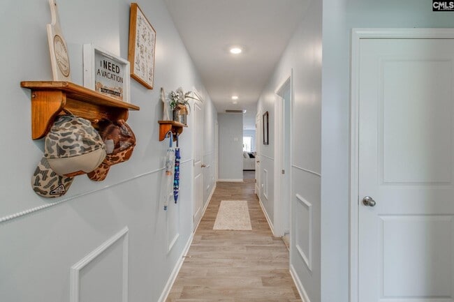 Photo - 466 Delahays Rd