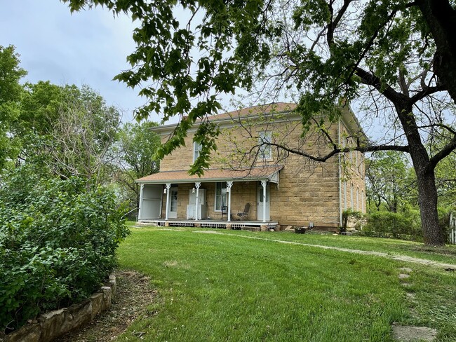 Photo - 7827 Old 77 Hwy House