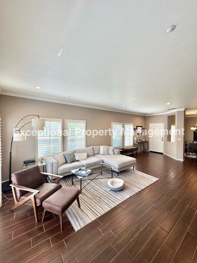 Photo - 7331 Shelby Pl