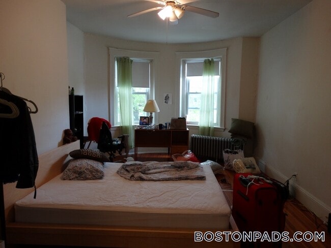 Photo - 1381 Commonwealth Ave Unit 4