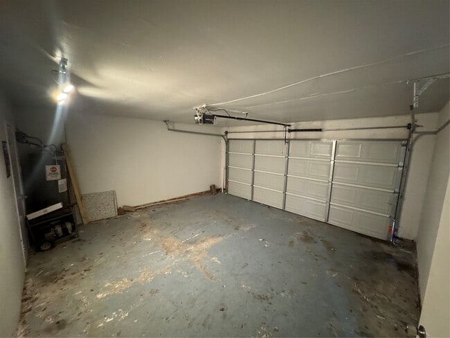3227 Fernrock Dr