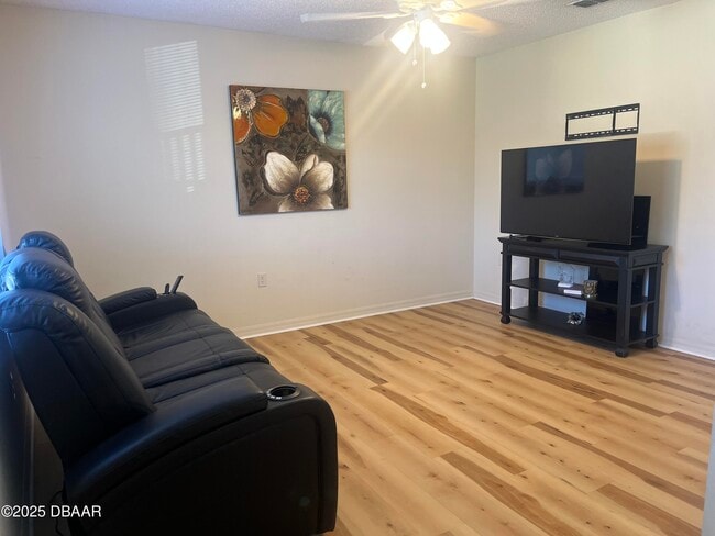 Photo - 1601 Big Tree Rd Unit 205