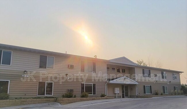 Building Photo - 5000 4th Ave N