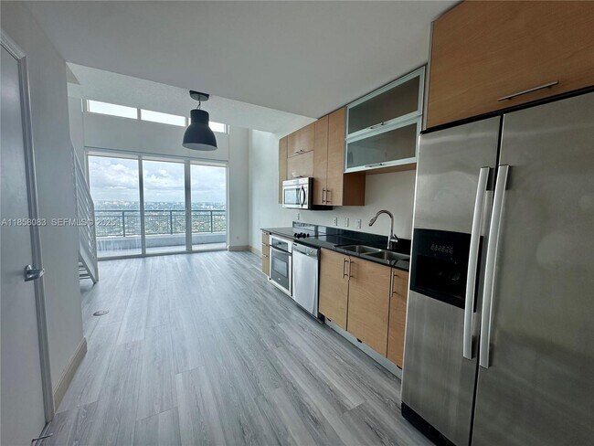 Building Photo - 60 SW 13th St Unit 3207