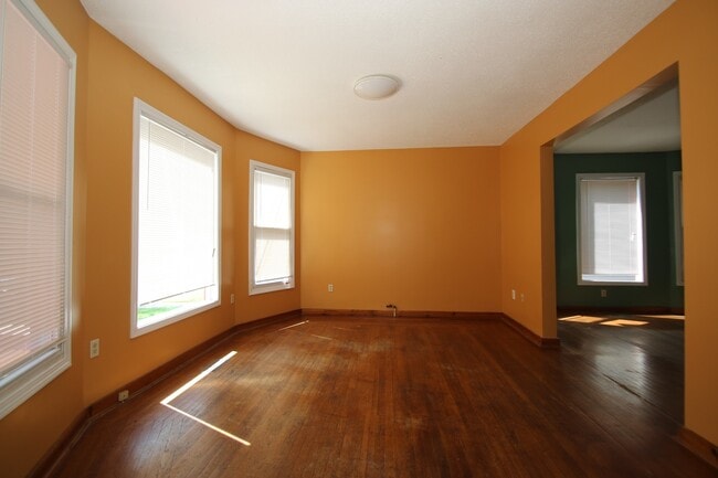 Photo - 324 Winthrop Ave Unit 1st Fl