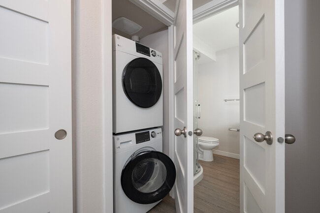 Studio 357 Sq Ft