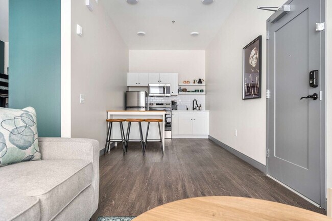 Photo - 781 Spring St Unidad FL1-ID1356293P