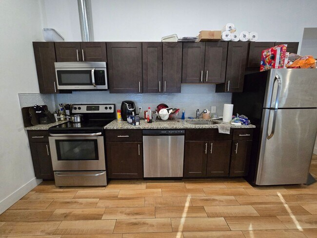 Photo - Large 1 bedroom newly renovated apartment Unit 225